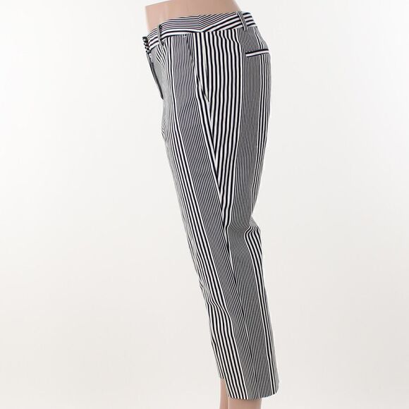 Trina Turk Dishy Stripe-Print Cropped Kick-Flare Pants - Picture 3 of 5